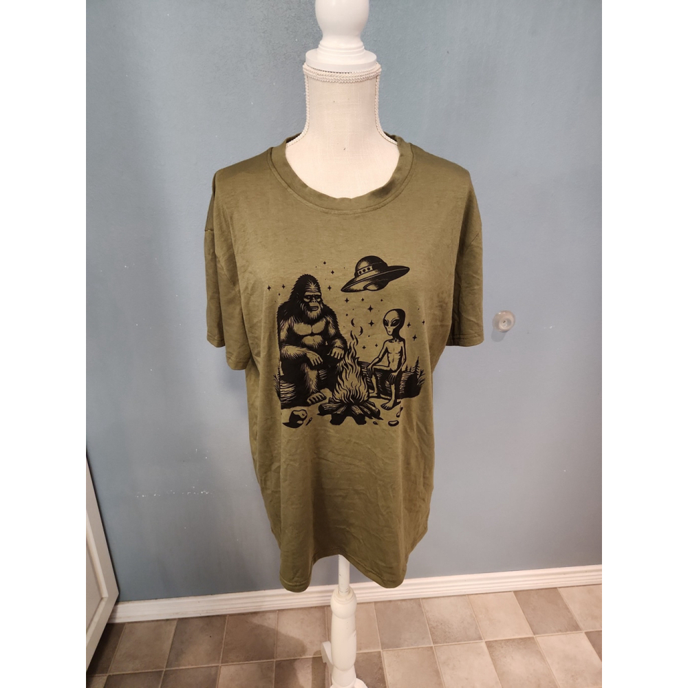 Amazon Essentials mythical big foot aliens UFO camping short sleeve T-shirt top